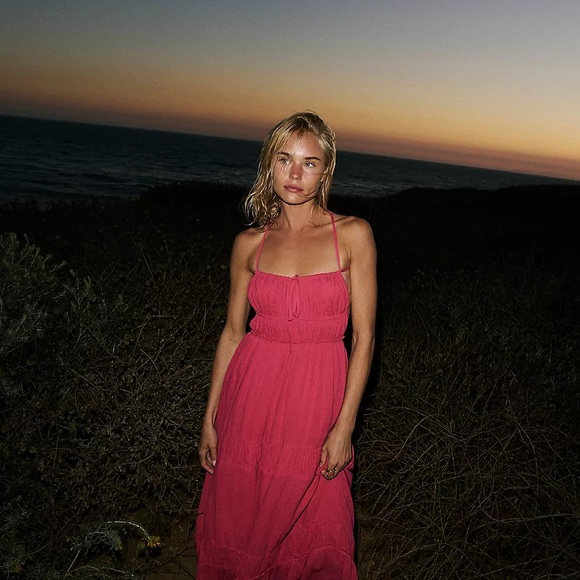 Taking Sides Maxi Dress - Picture 2 of 6